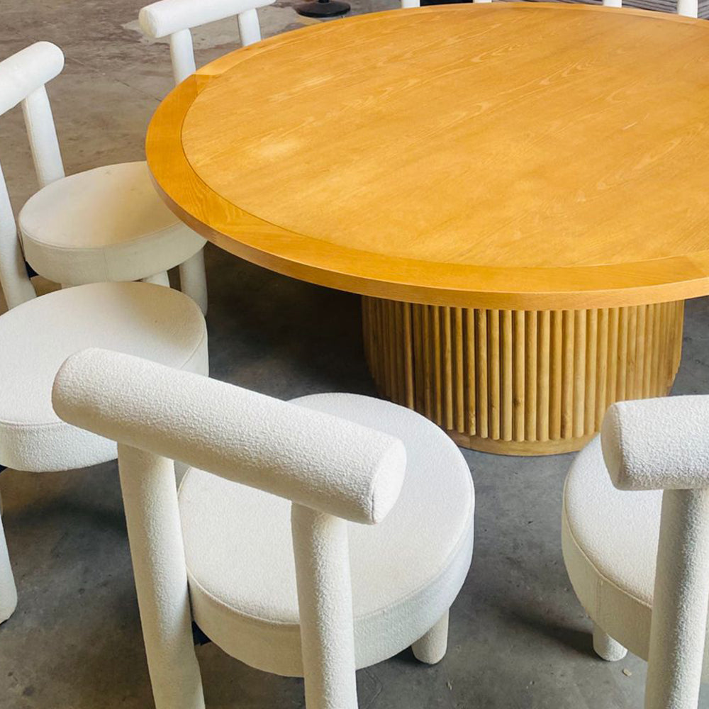 amalfi-round-dining-table