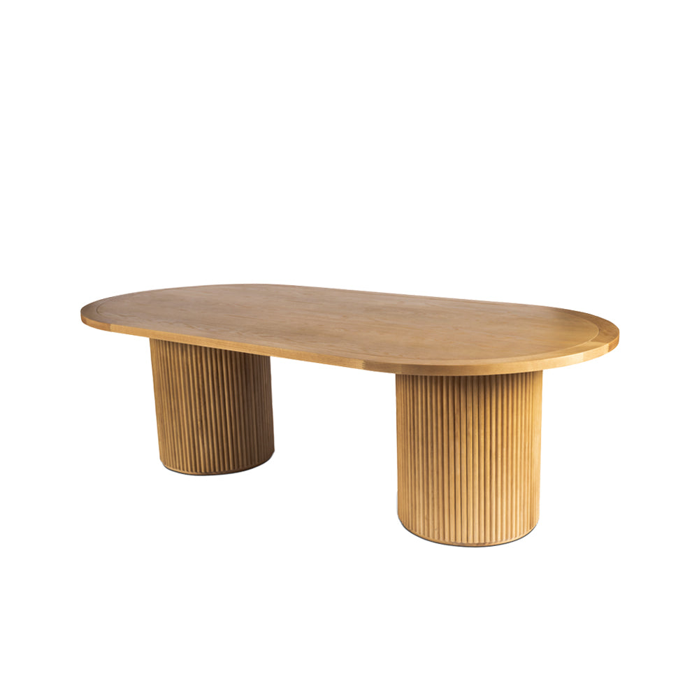 amalfi-oval-dining-table