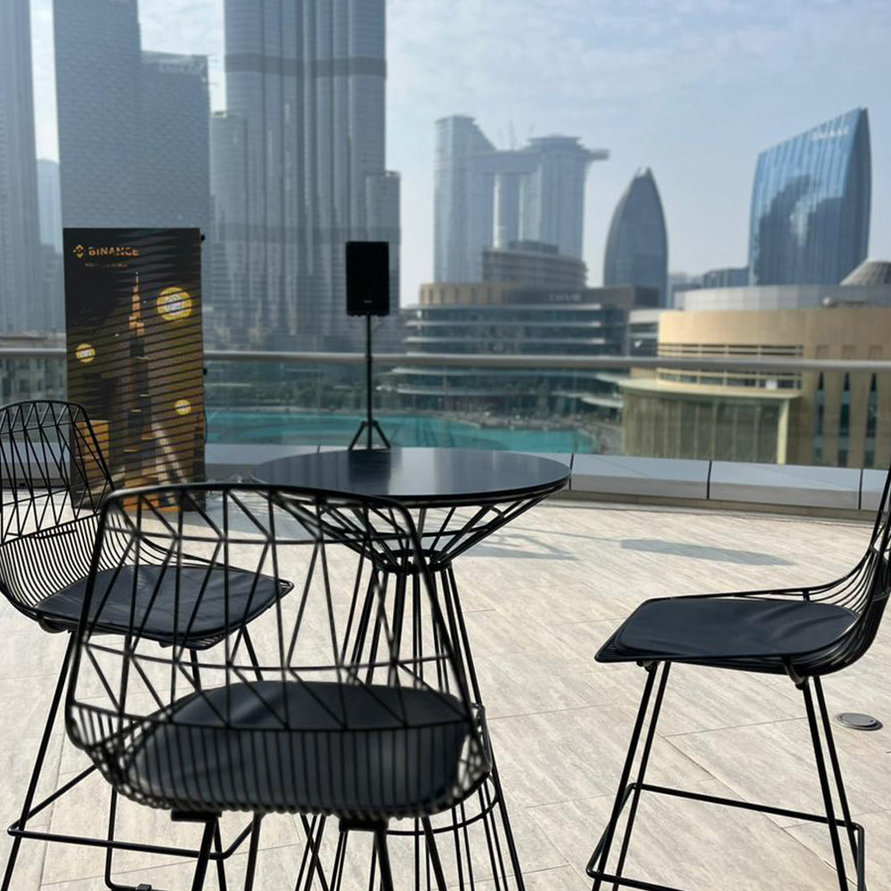 Arrow Bar Stool Black